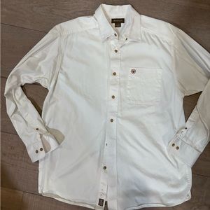 Ariat solid twill classic fit button down